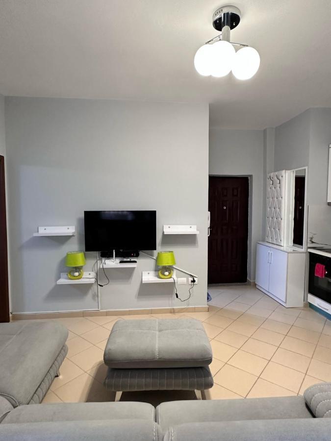 Solei Apartments Sarandë Eksteriør billede