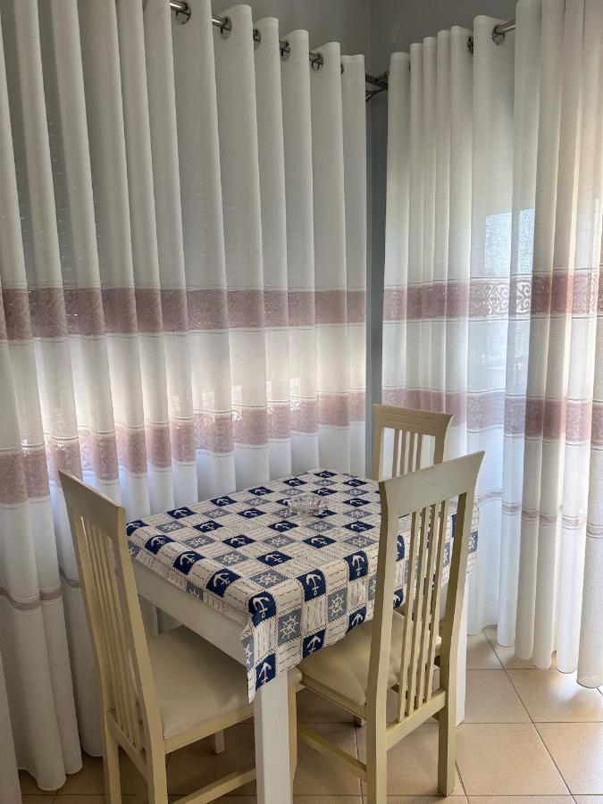 Solei Apartments Sarandë Eksteriør billede