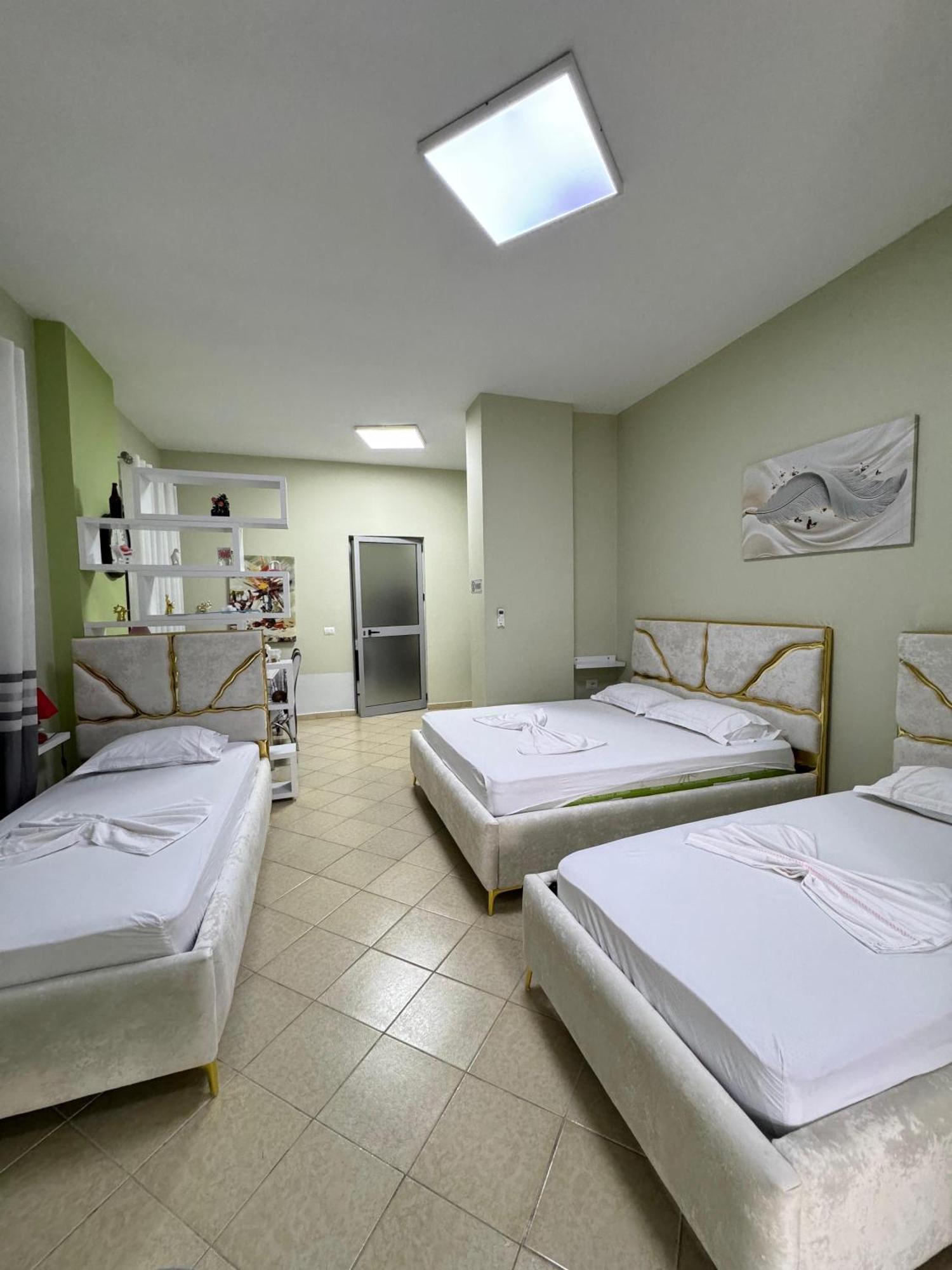 Solei Apartments Sarandë Eksteriør billede